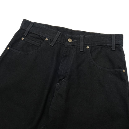 PRISON BLUES Relaxed Fit Jeans in Rinsed Black | Front Pocket Detail
